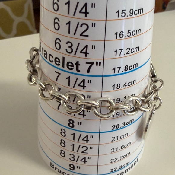 Tiffany and Co 925 Sterling Blank Heart Charm Bracelet, authentic, 7 1/2” - Picture 5 of 6